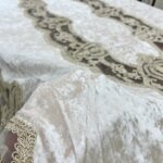 رومیزی غذاخوری طرح مجلل کویین