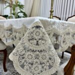 رومیزی غذاخوری مجلل طرح ورساچ