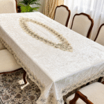 رومیزی غذاخوری لوکس طرح رویال کد320