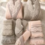 سرویس حوله دوقلو 12 تیکه طرح رئال